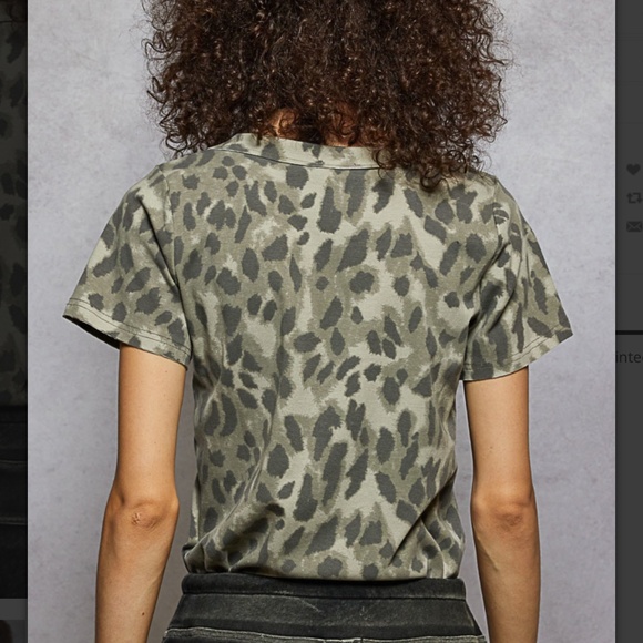 POL “ Lea “ POL V-Neck Animal Printed Jersey Top 65 - Picture 3 of 5